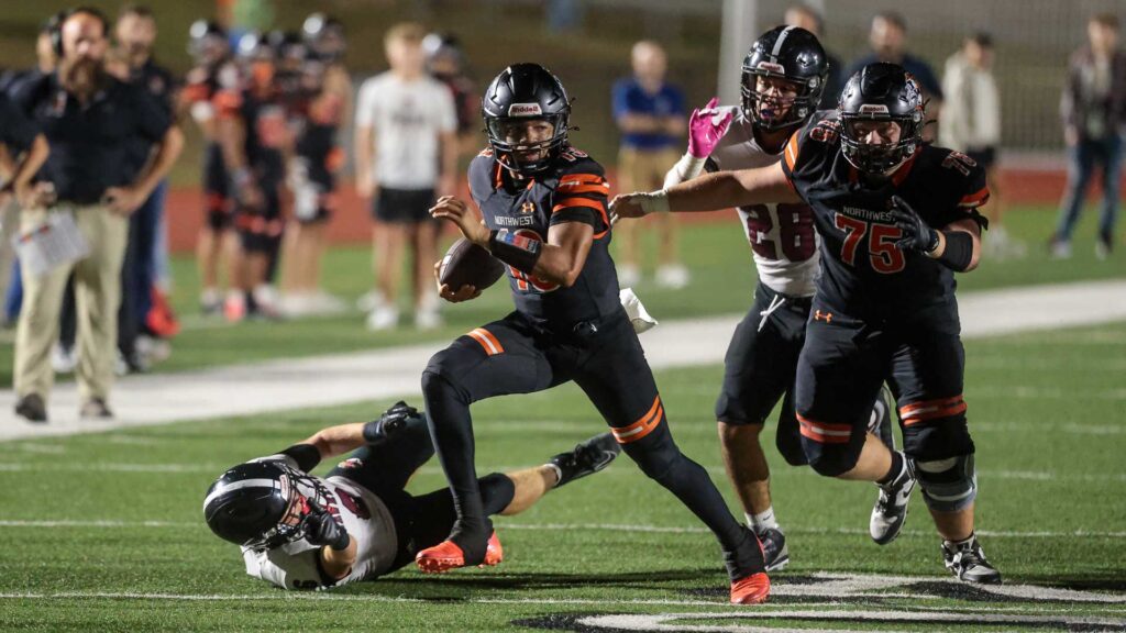 Lawrence High vs. Shawnee Mission Northwest, Week 6 football-21