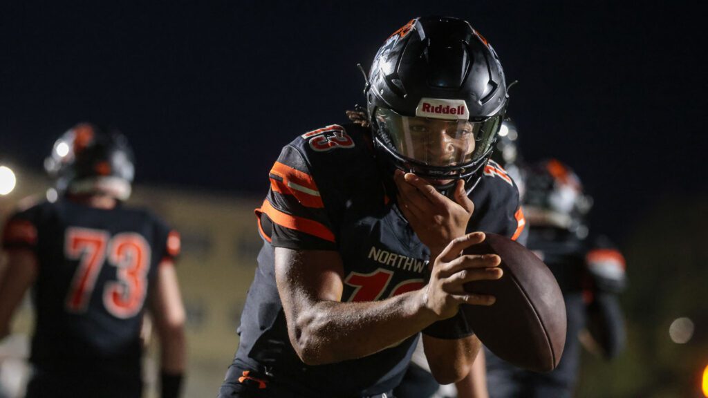 Lawrence High vs. Shawnee Mission Northwest, Week 6 football-22