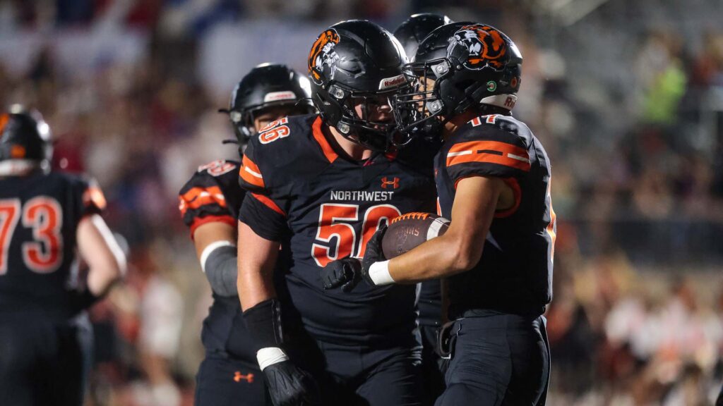 Lawrence High vs. Shawnee Mission Northwest, Week 6 football-5