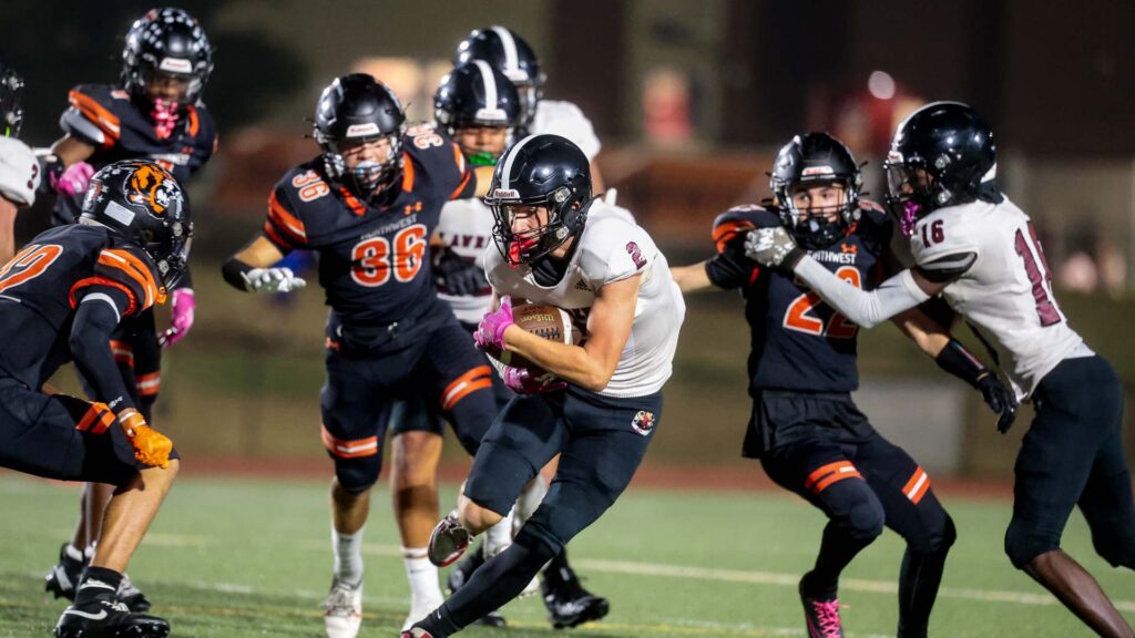 Lawrence High vs. Shawnee Mission Northwest, Week 6 football-9